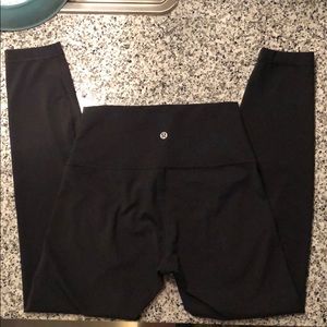 Wunder Under 28” Lululemon Leggings